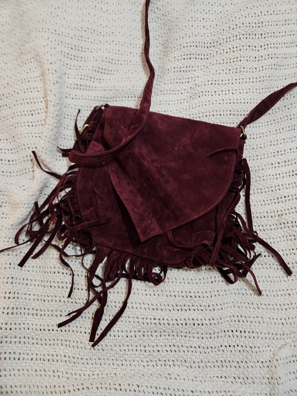 Fringed Suede Crossbody Bag - Burgundy